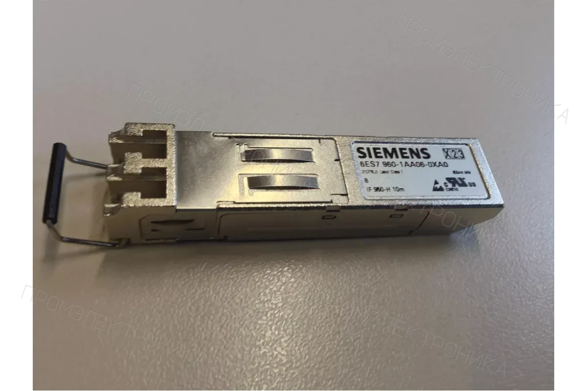 Siemens 6ES7960-1AA04-0XA0 — промышленный компонент