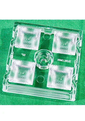 Sunlumin S01.01.01.269_MAXWELL-4-50, линза 50X50мм, 50 град, 4 LED, для 3535/3030/2835, PC