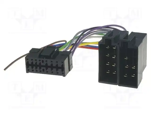 4CARMEDIA ZRS-198 — Разъемы для панельных радиоприемников