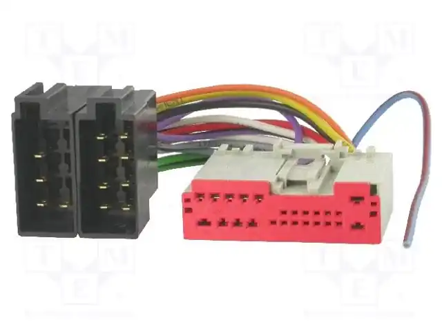 4CARMEDIA ZRS-118 — Разъемы для заводских приемников