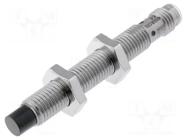 OMRON E2A-S08LN04-M5-B2 — Датчики индукционные цилиндрические DC