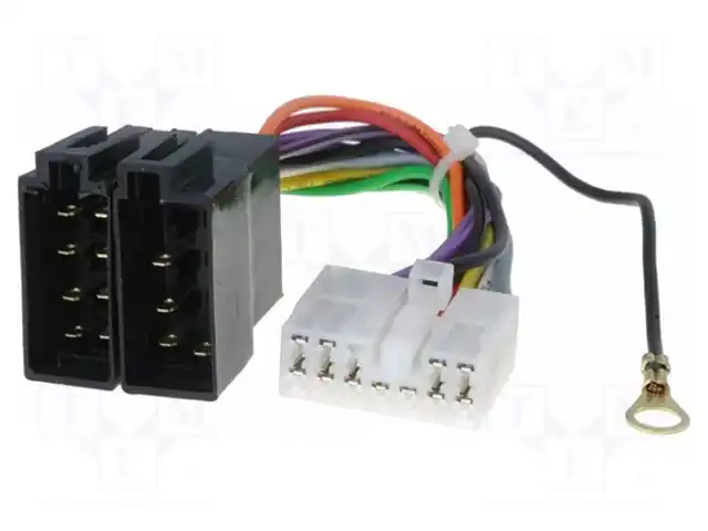 4CARMEDIA ZRS-136 — Разъемы для заводских приемников