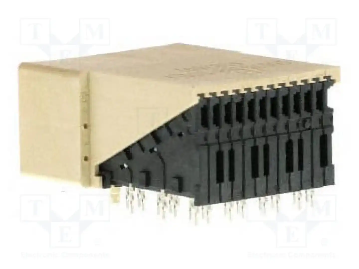 AMPHENOL 10075388-101LLF — Разъeмы пластина - пластина