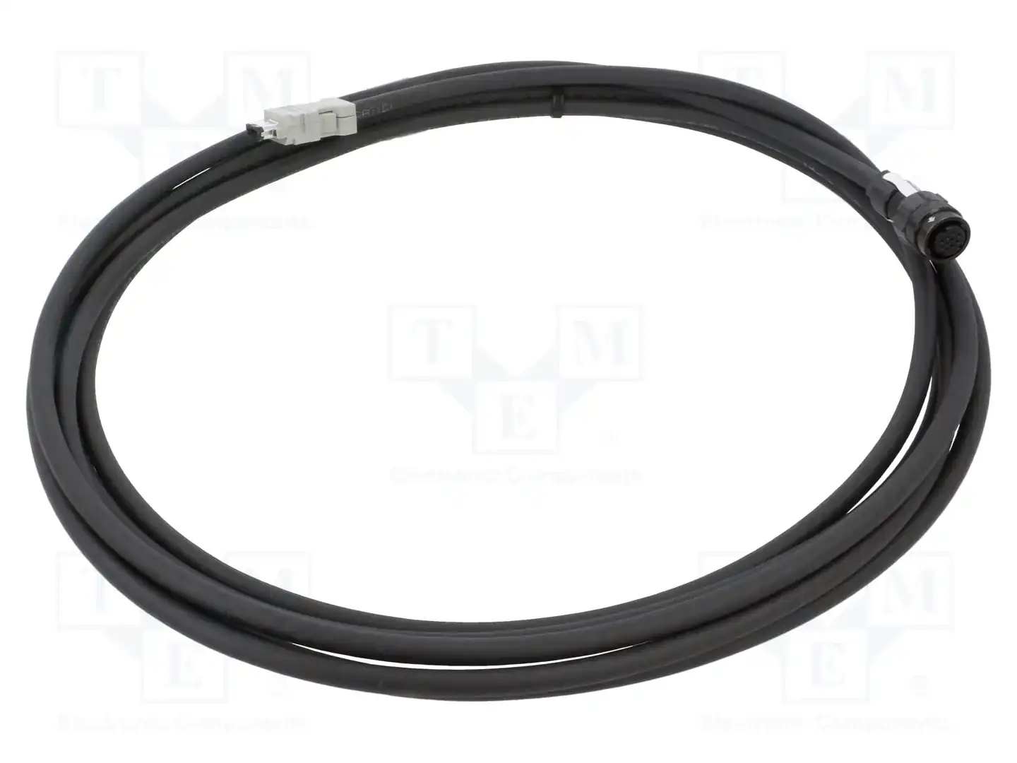 OMRON R88A-CRKC005NR-E — Кабели для сервоприводов