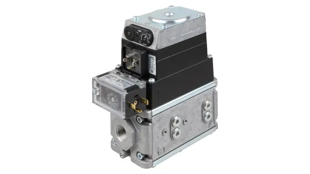 Газовый клапан Kromschroder CG15R03-D1W5CWZZ, в сборе