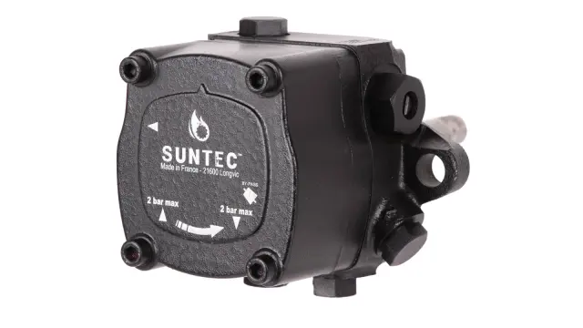 Насос для горелки Suntec AJ 6 AE 1002 4P