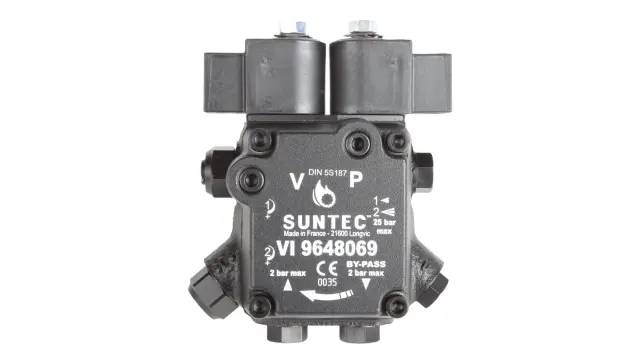 Насос для горелки Suntec AT2 V 55 C 9672 4P 0700