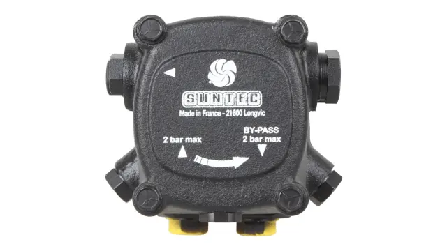Насос для горелки Suntec D 67 A 7280 4P