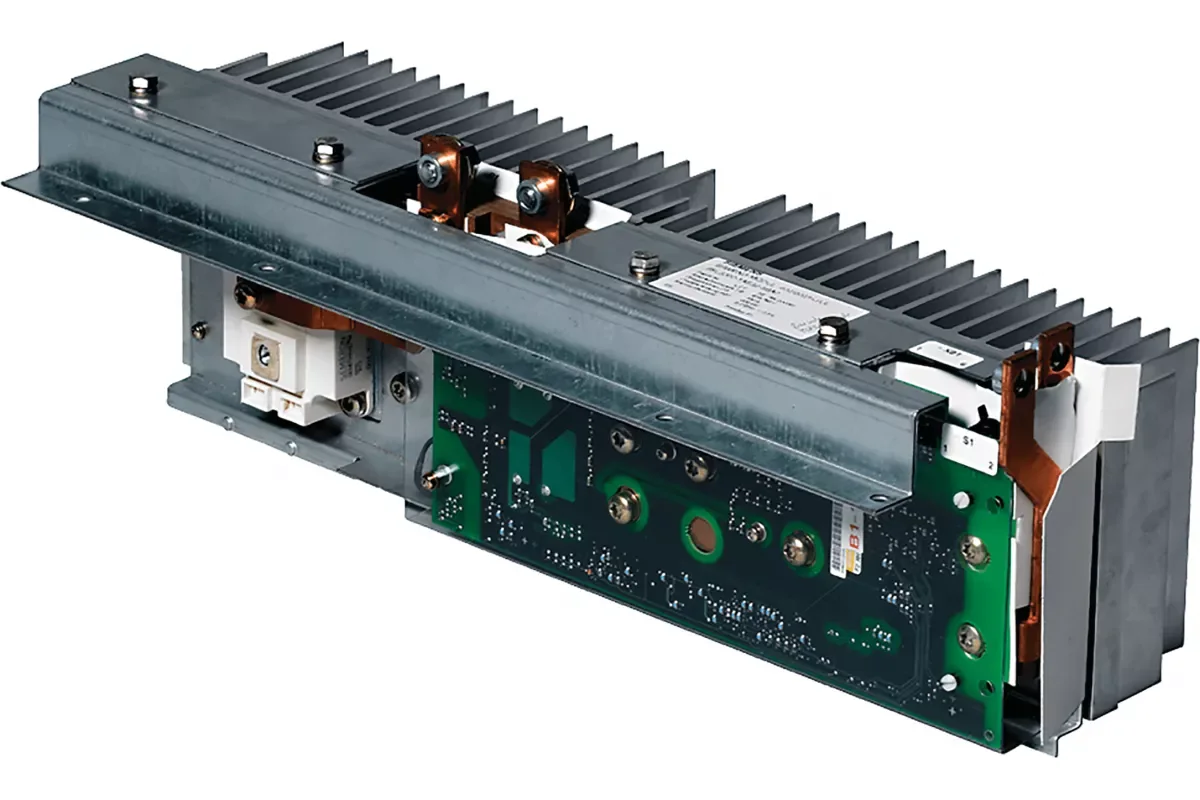 Siemens 6SL3266-1PB00-0BA0 — компонент приводной техники