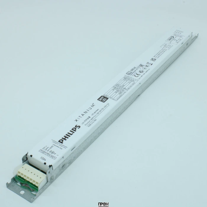XITANIUM 36W 0.3-1.0A 54V TD 230V G2, AC-DC, 36Вт, вход 198…264В AC, 47…66Гц/168…275 DC, ККМ, выход в режиме пост. мощности 27…54В/300…1000мА, изоляция 2kV, в кожухе 360х30х21, -25…+75°С (корпус), димминг по DALI