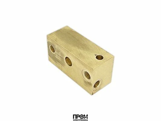 Распределительный блок 100 x 50 x 40 мм