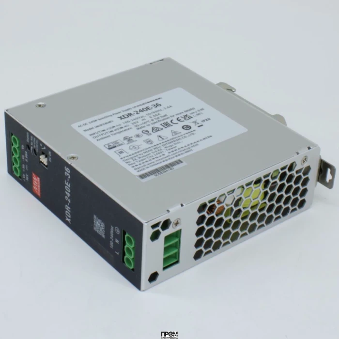 XDR-240E-36, Преобразователь AC-DC на DIN-рейку 240Вт, выход 12В/20A, рег. вых 12…15В, вход 85…264В AC, 47…63Гц /120…370В DC, изоляция 4000В AC, 40х125,2х116мм, -40…+70°С