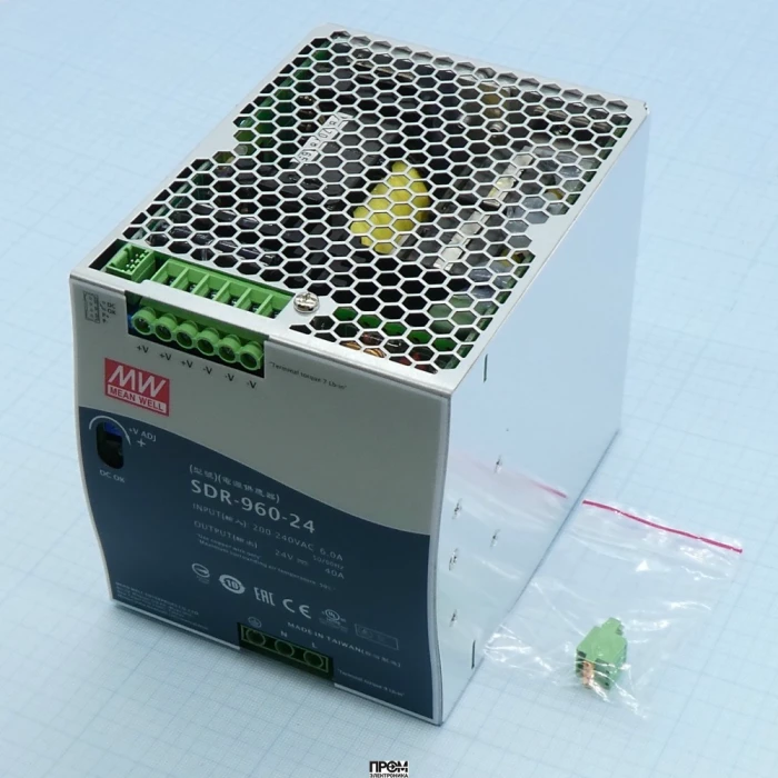 SDR-960-24, Преобразователь AC-DC на DIN-рейку 960Вт, ККМ, выход 24В/40A, рег. вых 24...28В, вход 180…264В AC, 47…63Гц/254...370В DC, изоляция 3000В AC, в кожухе 110х125.2х150мм, -30…+70°С