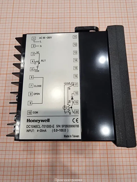 Honeywell DC1040CL-701000-E 