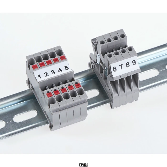 Маркировка клемм SMK-SRD-2.5 мм кв., Для клемм Phoenix Contact (серия: UT, ST и PT), cечение клеммы 2,5 мм кв., ширина маркера 5,2 мм, цвет белый, для принтера: RT200, RT230, в упаковке 3000 маркеров
